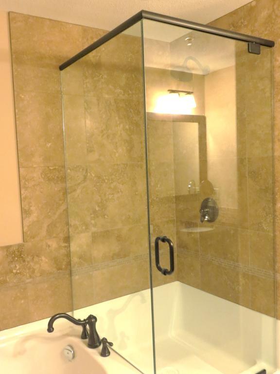 Luxury Canmore Vacations Pokój zdjęcie